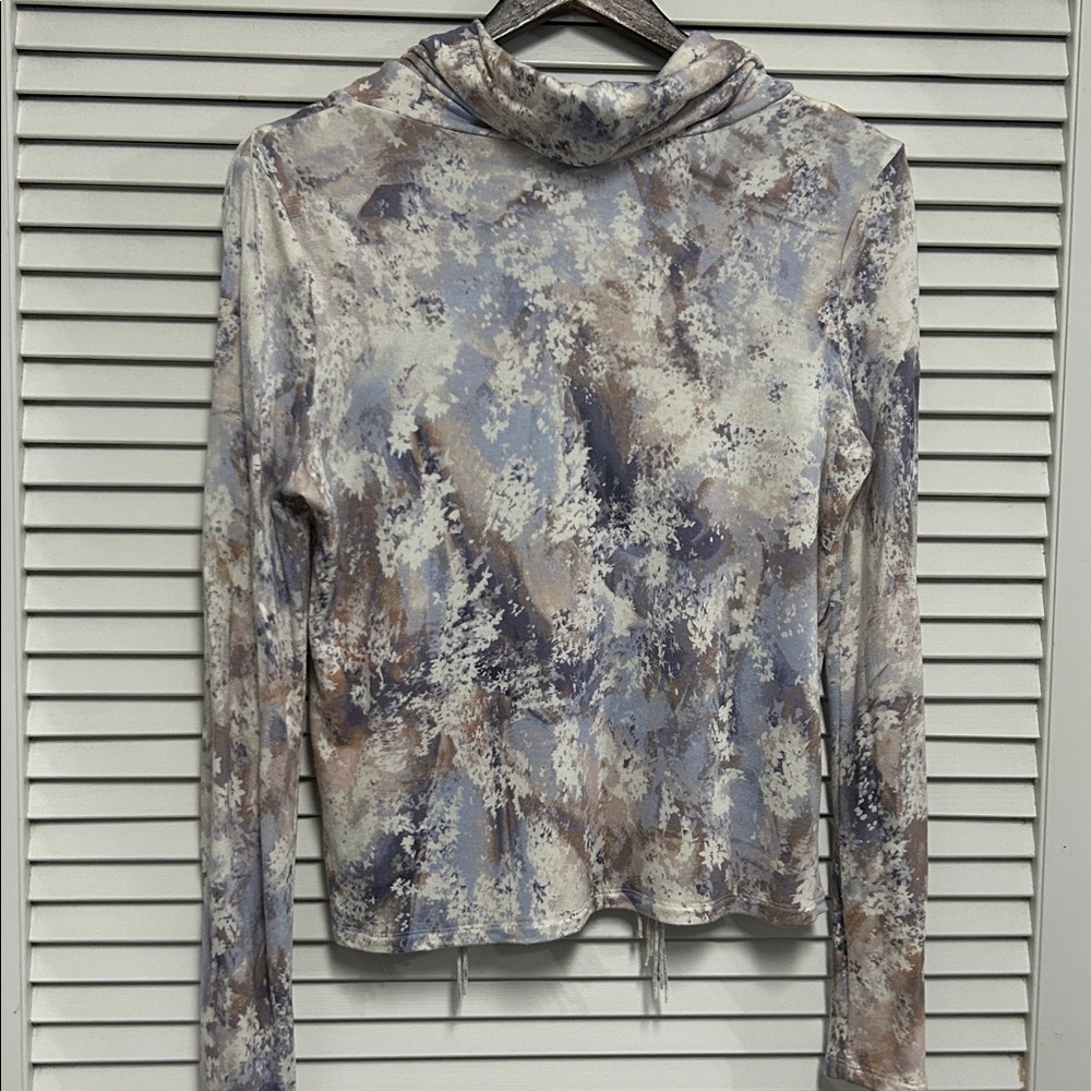 Jessica Simpson Western Cowl Neck Long Sleeve Top with Fringe Blues and Cream - Picture 4 of 6